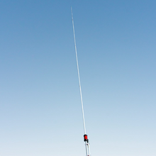 Load image into Gallery viewer, SIRIO GAINMASTER Centre Fed 0.625 Wave Length Design with New Plastic Sleeve Design Antenna Base Station SIRIO