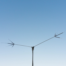 Load image into Gallery viewer, DIAMOND HFV5 HF Dipole Antenna / Aerial Antennas DIAMOND
